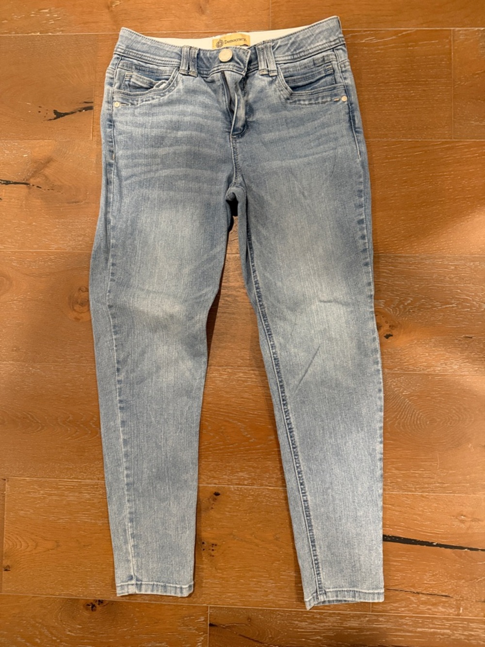 DEMOCRACY Light Wash Women’s Skinny Jeans - Brand Unknown